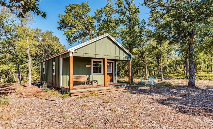 The Jolene--one of the 3 Cabins available for Vacation Rental on Honeysuckle Ranch!