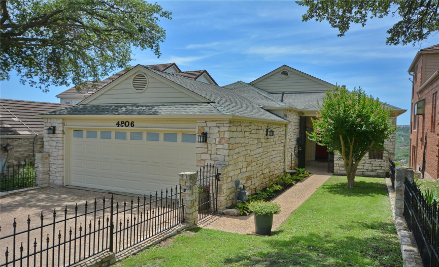 4806 Twin Valley DR, Austin, Texas 78731, 3 Bedrooms Bedrooms, ,2 BathroomsBathrooms,Residential,For Sale,Twin Valley,ACT1284974