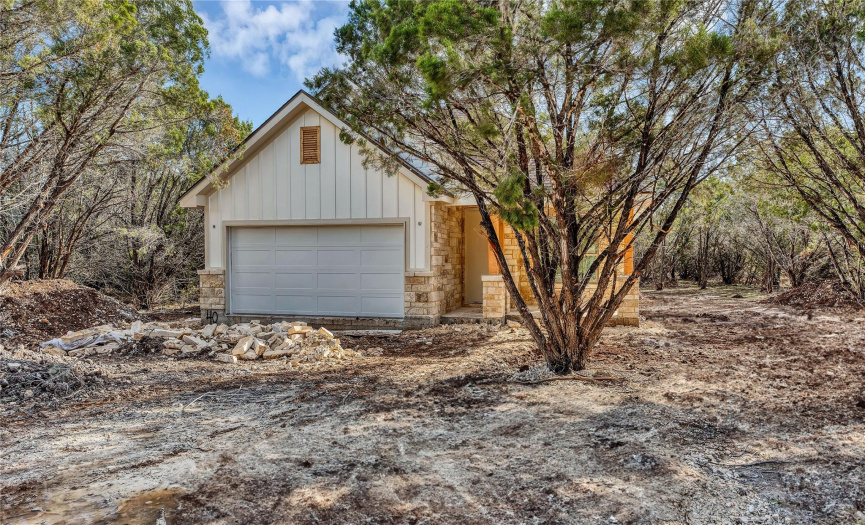 40 Wide Canyon DR, Wimberley, Texas 78676, 3 Bedrooms Bedrooms, ,2 BathroomsBathrooms,Residential,For Sale,Wide Canyon,ACT4147529