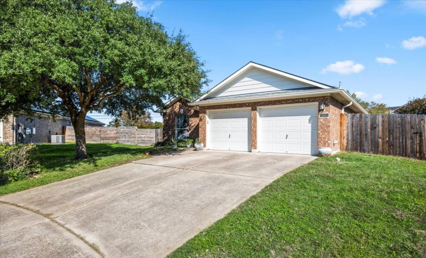 11705 Long Rifle CV, Austin, Texas 78754, 3 Bedrooms Bedrooms, ,2 BathroomsBathrooms,Residential,For Sale,Long Rifle,ACT9446810