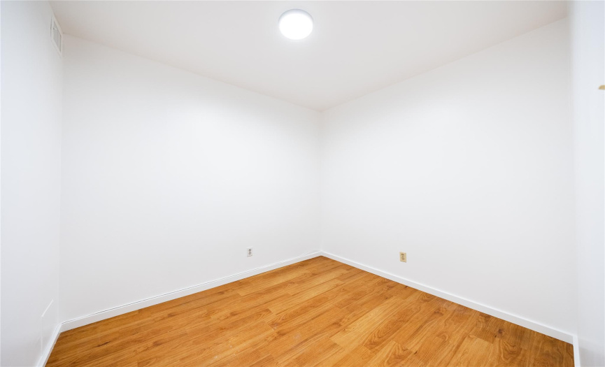 Extra room space adjacent to 2nd bedroom.