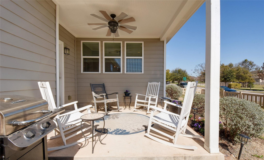 Side porch with outdoor fan, relax and enjoy the day.