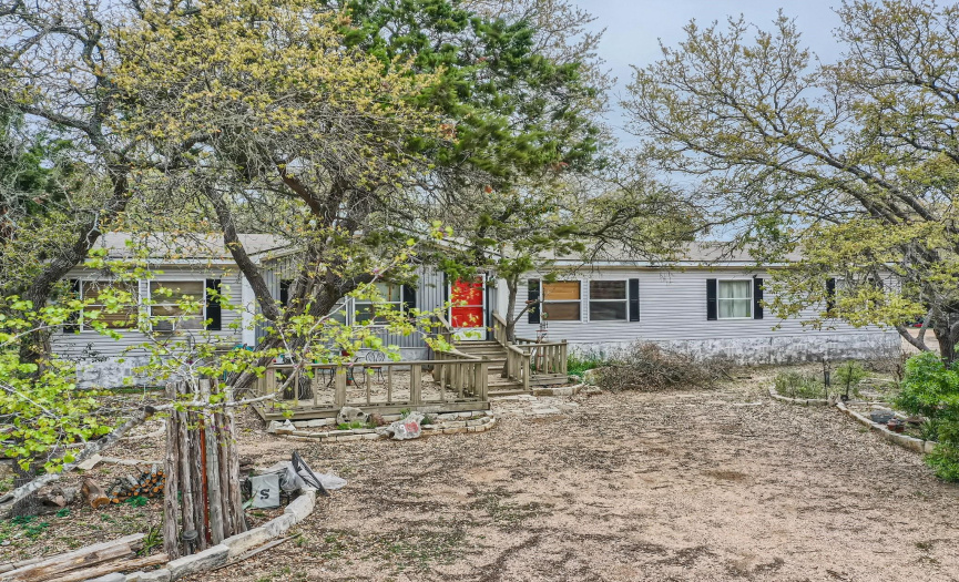 909 Martin RD, Dripping Springs, Texas 78620, 4 Bedrooms Bedrooms, ,2 BathroomsBathrooms,Residential,For Sale,Martin,ACT6003357