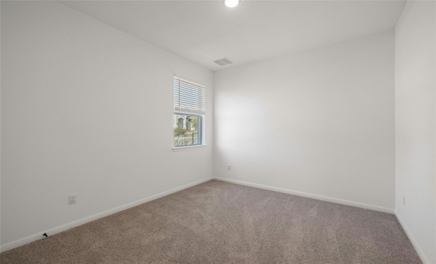 Second front bedroom with closet