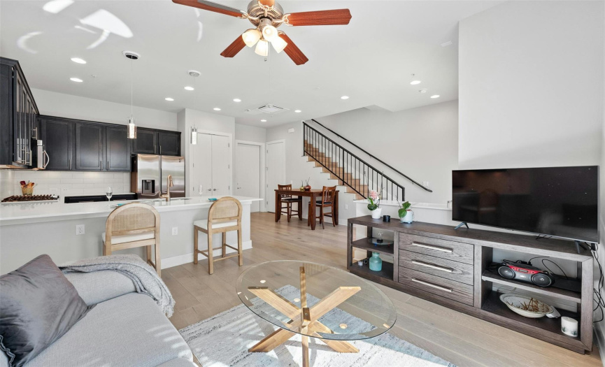 Featuring tall ceilings, LED recessed lighting, and gorgeous hardwood floors. 