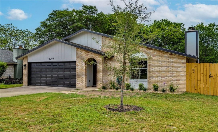 11207 Sage Hollow DR, Austin, Texas 78758, 4 Bedrooms Bedrooms, ,2 BathroomsBathrooms,Residential,For Sale,Sage Hollow,ACT4966989