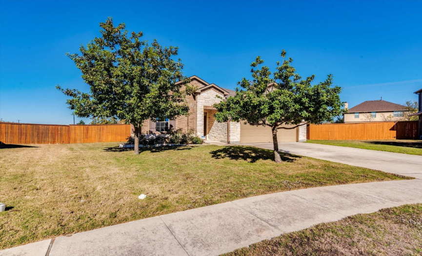 19900 Ploughshores LN, Pflugerville, Texas 78660, 3 Bedrooms Bedrooms, ,2 BathroomsBathrooms,Residential,For Sale,Ploughshores,ACT1520792