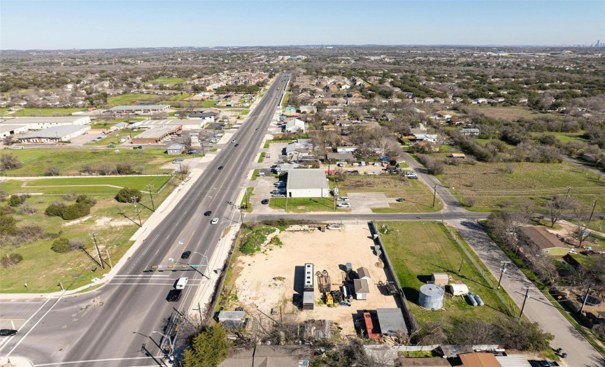 1401 Mooreland DR, Austin, Texas 78748, ,Commercial Sale,For Sale,Mooreland,ACT5035232