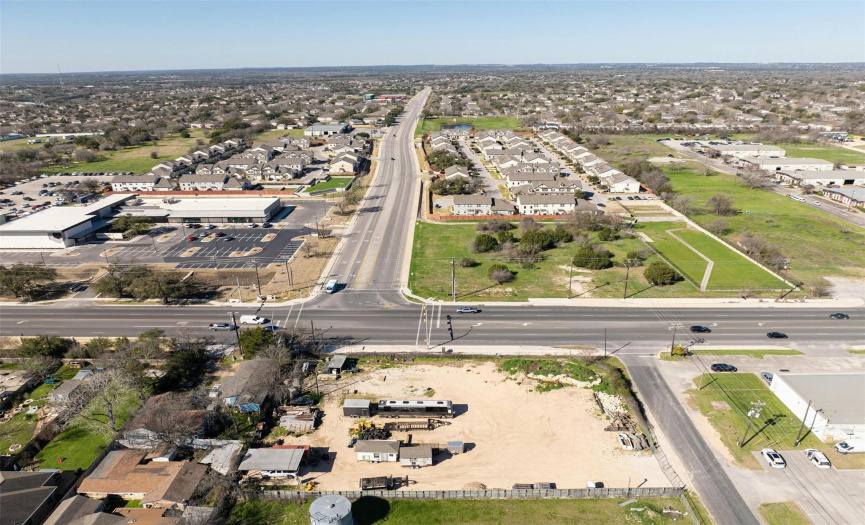 1401 Mooreland DR, Austin, Texas 78748, ,Commercial Sale,For Sale,Mooreland,ACT5035232