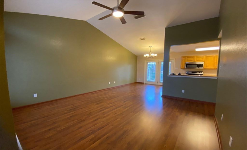 1015 Yager LN, Austin, Texas 78753, 2 Bedrooms Bedrooms, ,2 BathroomsBathrooms,Residential,For Sale,Yager,ACT6747558