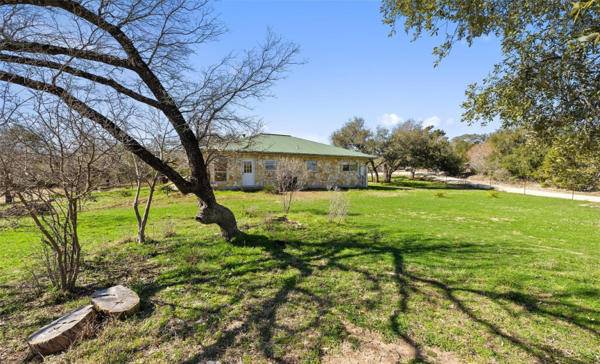 212 Twin Creek RD, Dripping Springs, Texas 78620, 3 Bedrooms Bedrooms, ,2 BathroomsBathrooms,Residential,For Sale,Twin Creek,ACT9611832