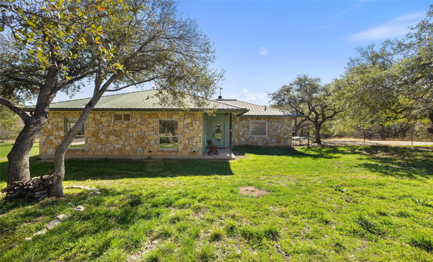 212 Twin Creek RD, Dripping Springs, Texas 78620, 3 Bedrooms Bedrooms, ,2 BathroomsBathrooms,Residential,For Sale,Twin Creek,ACT9611832