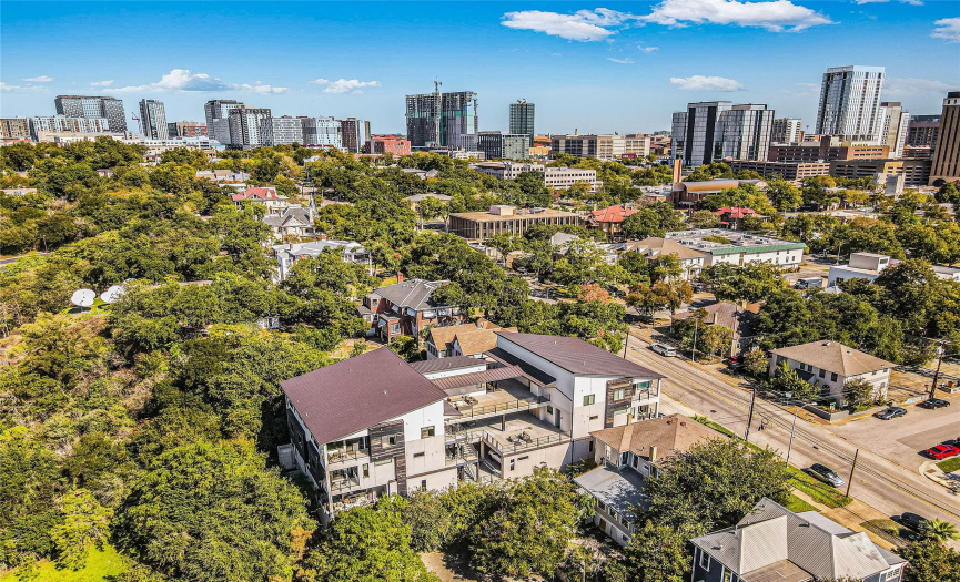 1306 West Ave, Austin, Texas 78701, 2 Bedrooms Bedrooms, ,2 BathroomsBathrooms,Residential,For Sale,West,ACT5695167