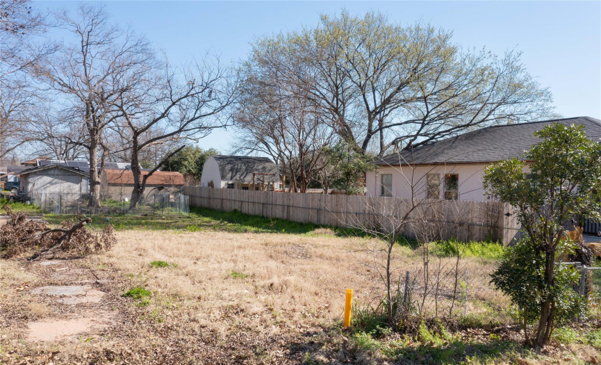 33 Chalmers Ave, Austin, Texas 78702, ,Land,For Sale,Chalmers,ACT1106910