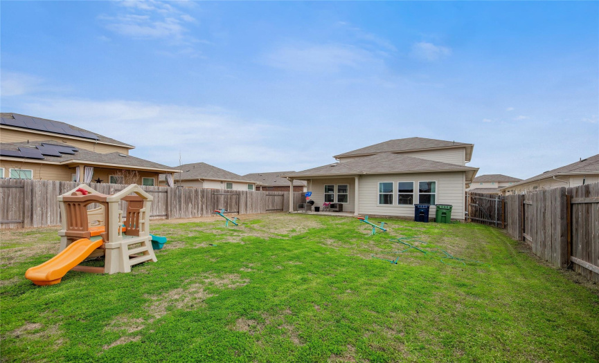 425 Autumn Leaf RD, Hutto, Texas 78634, 4 Bedrooms Bedrooms, ,2 BathroomsBathrooms,Residential,For Sale,Autumn Leaf,ACT6216406