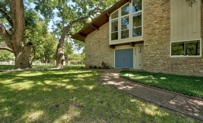 2503 Manana ST, Austin, Texas 78730, 3 Bedrooms Bedrooms, ,3 BathroomsBathrooms,Residential,For Sale,Manana,ACT5565598