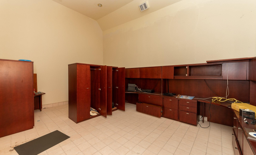 350 RIDGEVIEW DR, Pleasanton, Texas 78064, 5 Bedrooms Bedrooms, ,9 BathroomsBathrooms,Residential,For Sale,RIDGEVIEW,ACT6947690