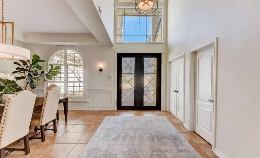 Light and bright two-story foyer