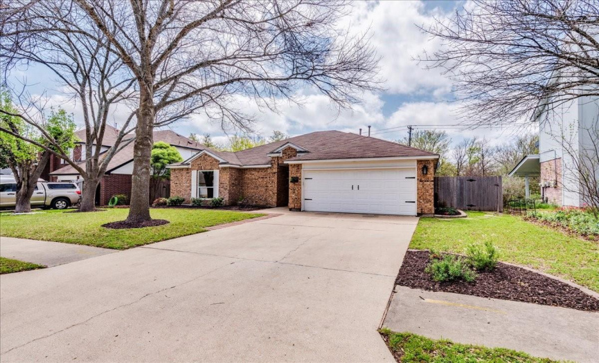 1101 Mountain View DR, Pflugerville, Texas 78660, 3 Bedrooms Bedrooms, ,2 BathroomsBathrooms,Residential,For Sale,Mountain View,ACT6334793
