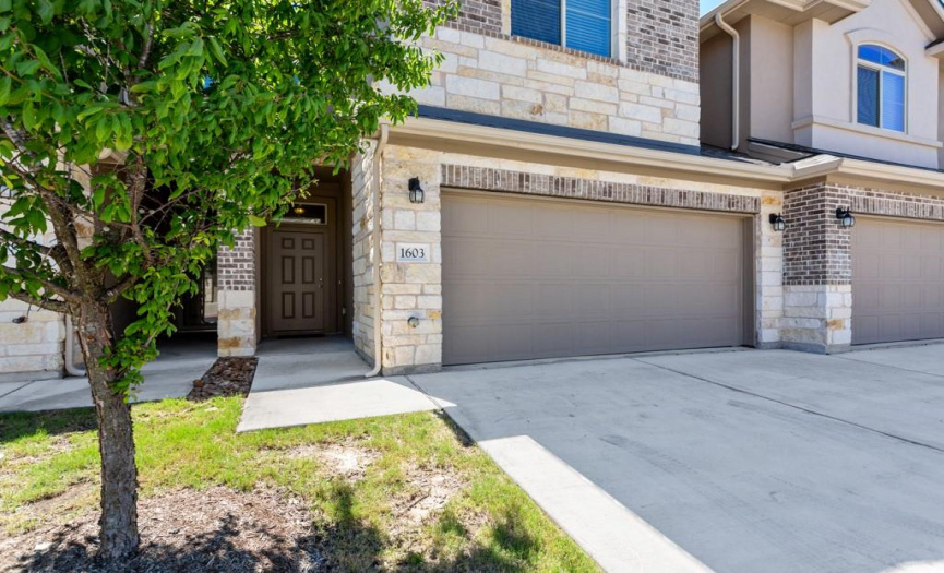 2880 Donnell DR, Round Rock, Texas 78664, 3 Bedrooms Bedrooms, ,2 BathroomsBathrooms,Residential,For Sale,Donnell,ACT2601721