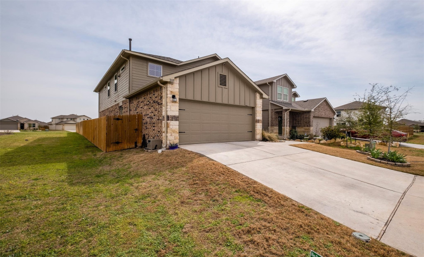 205 Strand LN, Bastrop, Texas 78602, 4 Bedrooms Bedrooms, ,2 BathroomsBathrooms,Residential,For Sale,Strand,ACT8039062