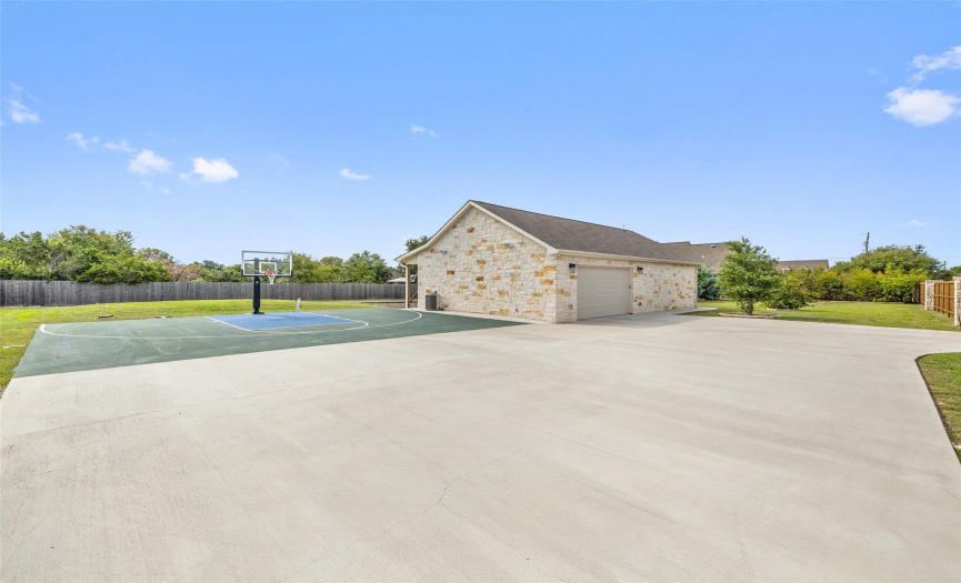 340 Bronco BLVD, Liberty Hill, Texas 78642, 4 Bedrooms Bedrooms, ,2 BathroomsBathrooms,Residential,For Sale,Bronco,ACT4746609