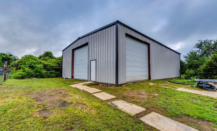 40 X 60 Steel Framed, Insulated & Stubbed Out Plumbing Workshop...Great For Boat Storage, RV Storage etc