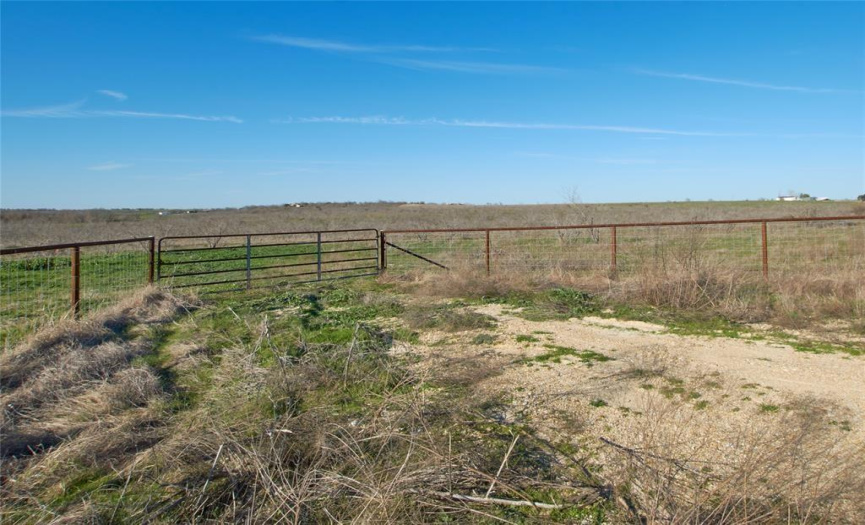 2121 County Road 420, Taylor, Texas 76574, ,Commercial Sale,For Sale,County Road 420,ACT8972994