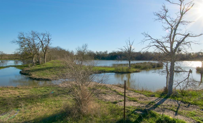 2121 County Road 420, Taylor, Texas 76574, ,Commercial Sale,For Sale,County Road 420,ACT8972994