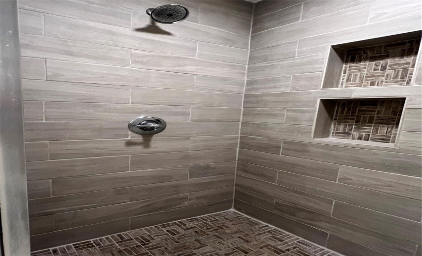 Shower in primary bathroom 3.5 x 6