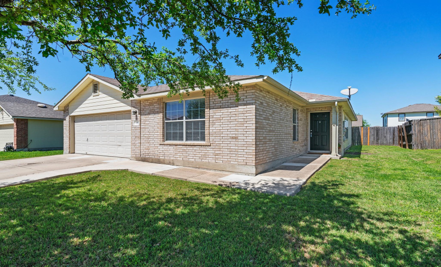 302 Phillips ST, Hutto, Texas 78634, 4 Bedrooms Bedrooms, ,2 BathroomsBathrooms,Residential,For Sale,Phillips,ACT5490899