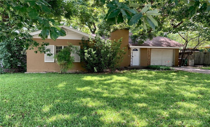 1725 38th ST, Austin, Texas 78722, 1 Bedroom Bedrooms, ,1 BathroomBathrooms,Residential,For Sale,38th,ACT9999978