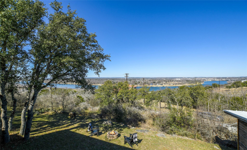 210 Circle RD, Horseshoe Bay, Texas 78657, 2 Bedrooms Bedrooms, ,2 BathroomsBathrooms,Residential,For Sale,Circle,ACT6671784