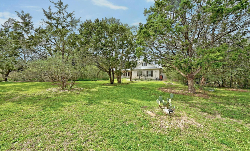 9404 Zyle RD, Austin, Texas 78737, 4 Bedrooms Bedrooms, ,2 BathroomsBathrooms,Residential,For Sale,Zyle,ACT5542156