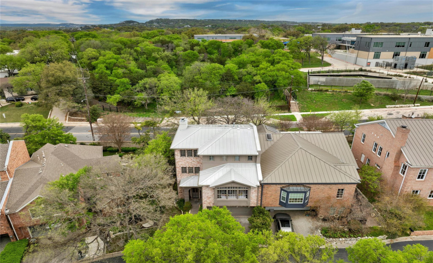 2712 Hillview Green LN, Austin, Texas 78703, 3 Bedrooms Bedrooms, ,2 BathroomsBathrooms,Residential,For Sale,Hillview Green,ACT6654969