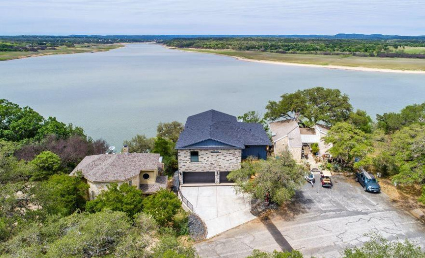108 Center Cove I LOOP, Spicewood, Texas 78669, 4 Bedrooms Bedrooms, ,4 BathroomsBathrooms,Residential,For Sale,Center Cove I,ACT4252720