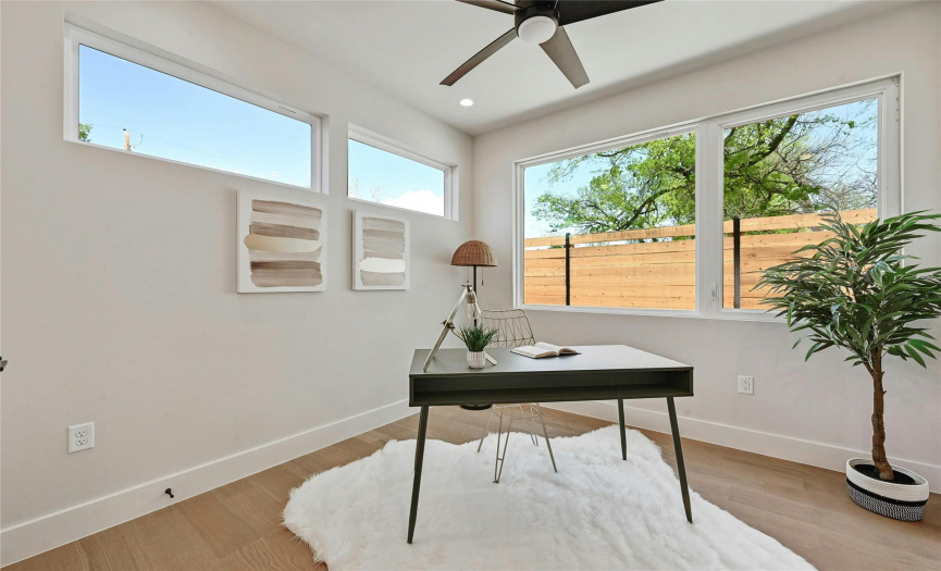 3307 Kay ST, Austin, Texas 78702, 2 Bedrooms Bedrooms, ,2 BathroomsBathrooms,Residential,For Sale,Kay,ACT1045695