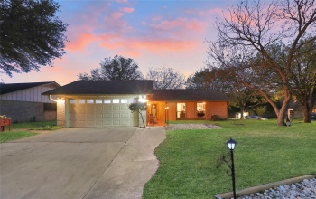 601 Old Stone RD, Austin, Texas 78745 For Sale