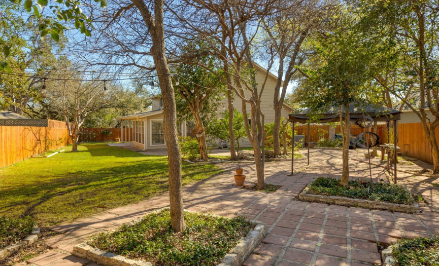 5810 Wagon Train RD, Austin, Texas 78749, 4 Bedrooms Bedrooms, ,2 BathroomsBathrooms,Residential,For Sale,Wagon Train,ACT6076734