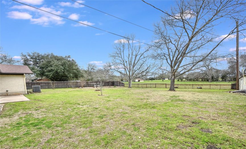 1515 Twin Island DR, Lockhart, Texas 78644, 3 Bedrooms Bedrooms, ,2 BathroomsBathrooms,Residential,For Sale,Twin Island,ACT3858312