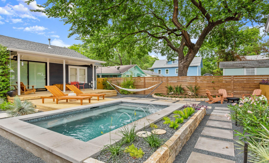 2700 3rd ST, Austin, Texas 78702, 5 Bedrooms Bedrooms, ,2 BathroomsBathrooms,Residential,For Sale,3rd,ACT9238198