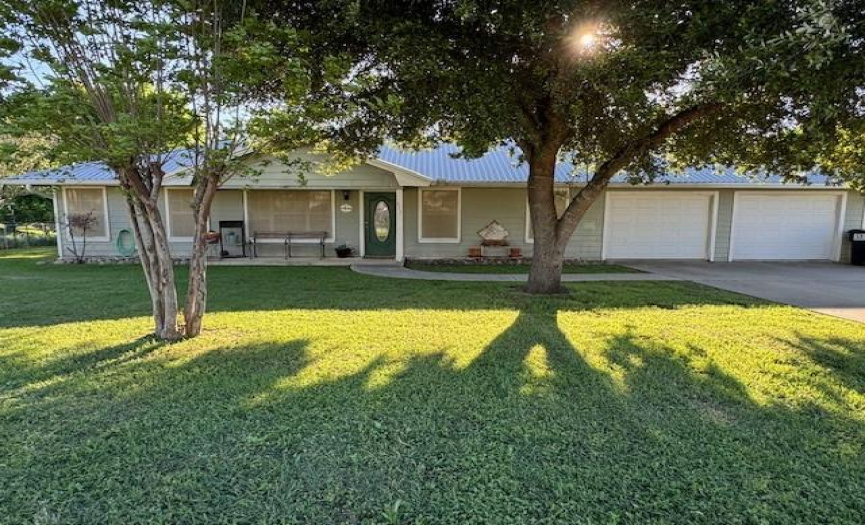 617 Caldwell ST, Lexington, Texas 78947, 3 Bedrooms Bedrooms, ,2 BathroomsBathrooms,Residential,For Sale,Caldwell,ACT1661429