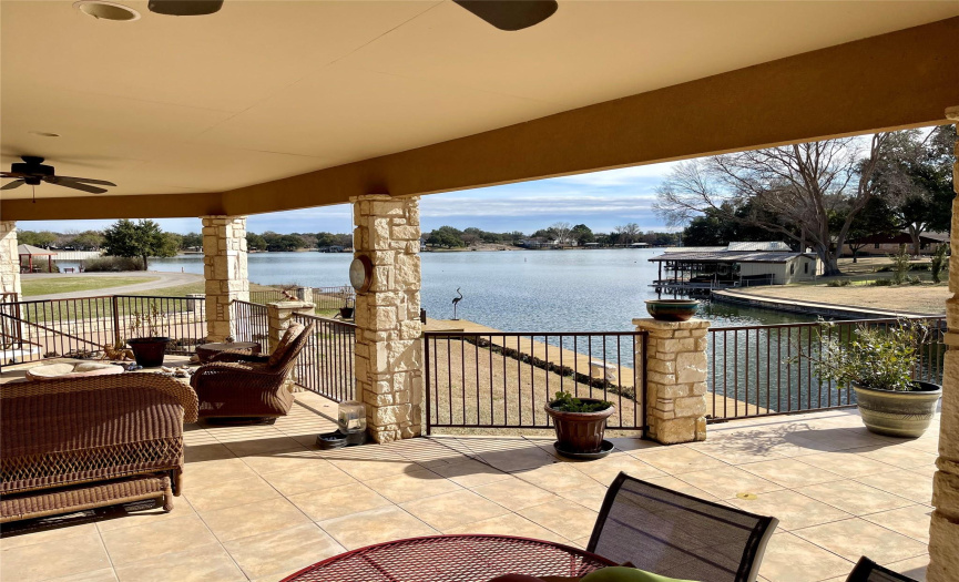 205 Dove RD, Marble Falls, Texas 78654, 4 Bedrooms Bedrooms, ,3 BathroomsBathrooms,Residential,For Sale,Dove,ACT4010355