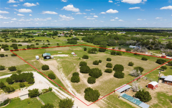 1150 County Road 221, Florence, Texas 76527 For Sale