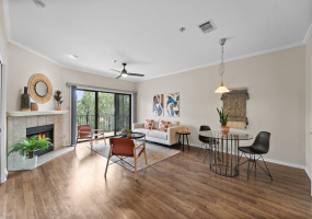 Charming condo with downtown views in Eanes ISD. 