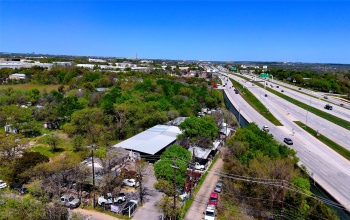 6504 Wilcab RD, Austin, Texas 78721 For Sale