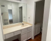 Large hall bath with seperate 2nd sink/counter