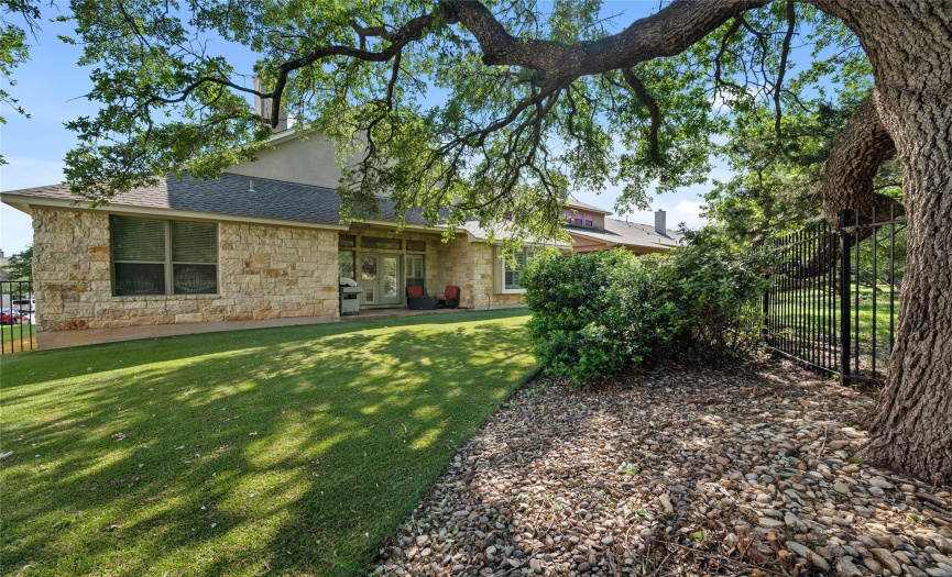 4512 Pyrenees PASS, Bee Cave, Texas 78738, 4 Bedrooms Bedrooms, ,3 BathroomsBathrooms,Residential,For Sale,Pyrenees,ACT9830884