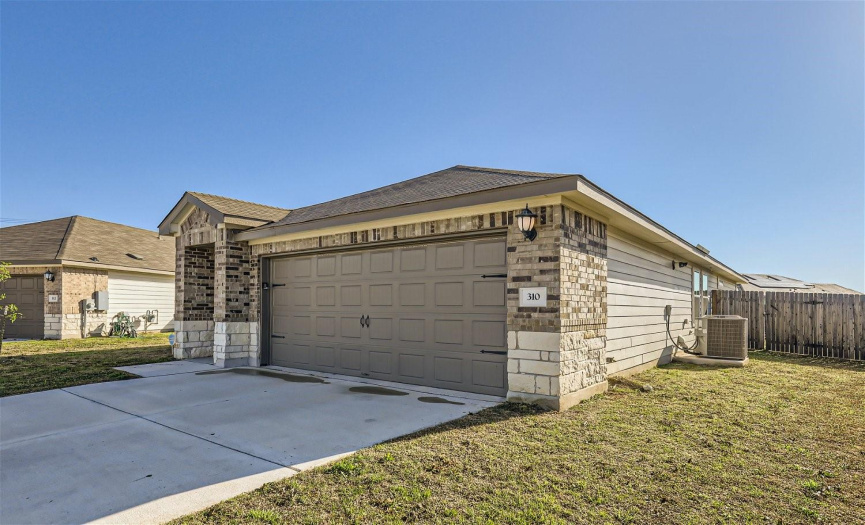 310 Low Bramble DR, Hutto, Texas 78634, 3 Bedrooms Bedrooms, ,2 BathroomsBathrooms,Residential,For Sale,Low Bramble,ACT5651210