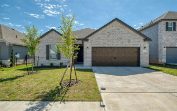 8209 Knoxville TRL, Austin, Texas 78744 For Sale